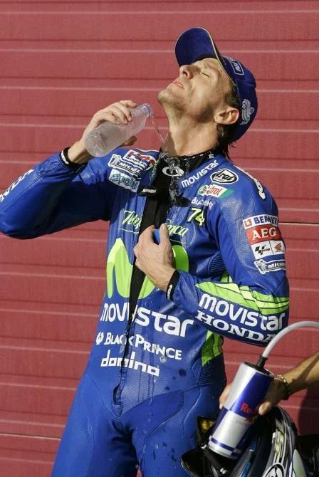 Sete Gibernau attempts to keep cool once