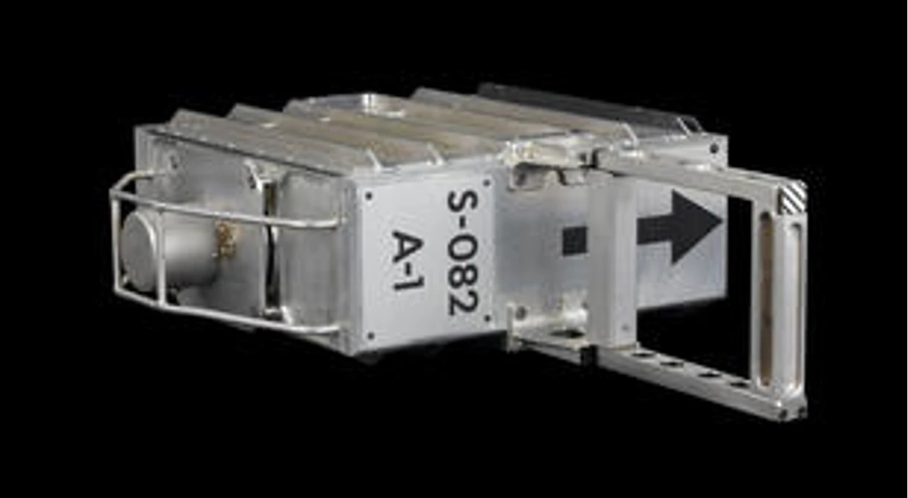 Skylab film magazine