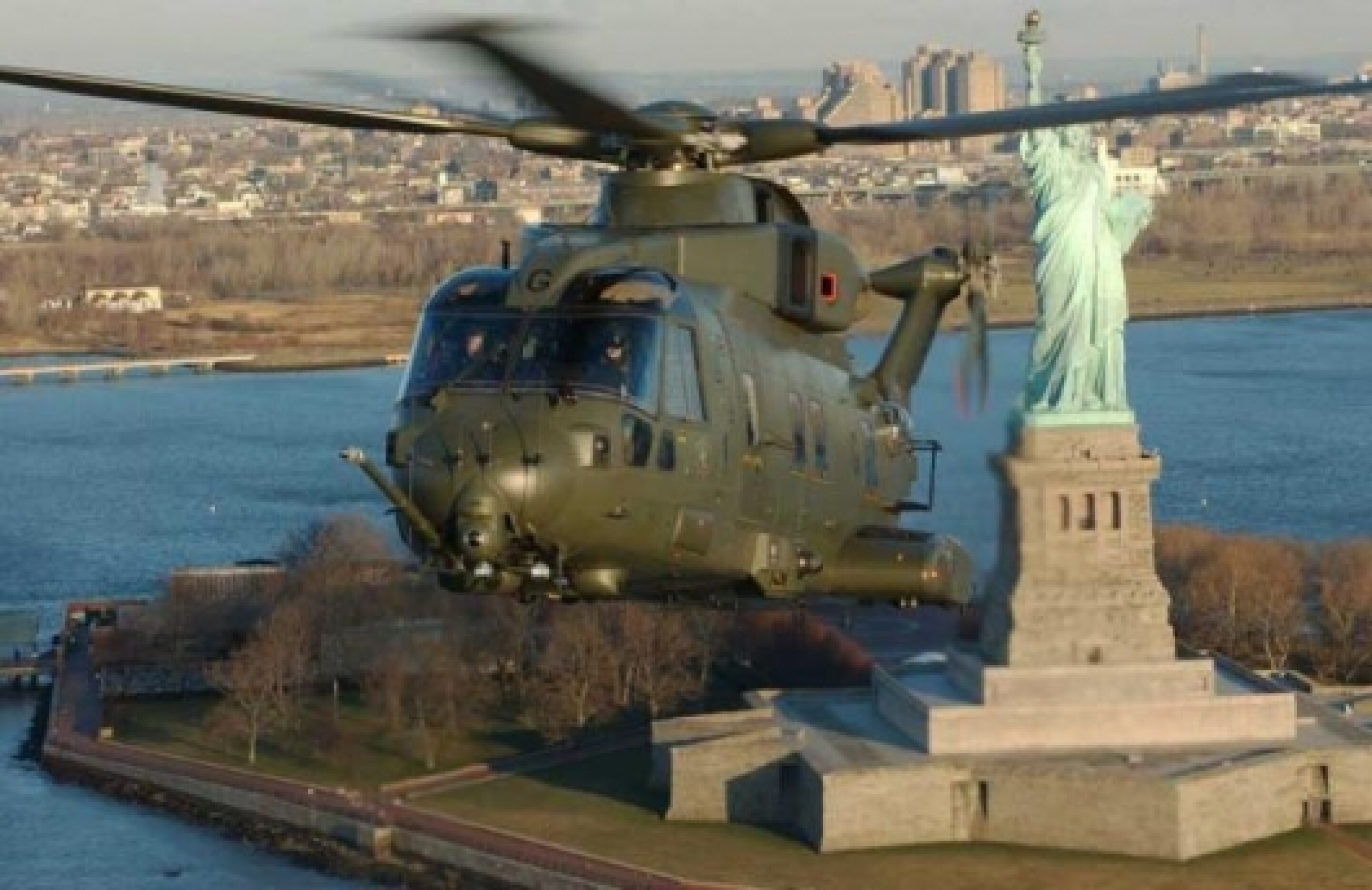 The first fully electronic helicopter flybywire system