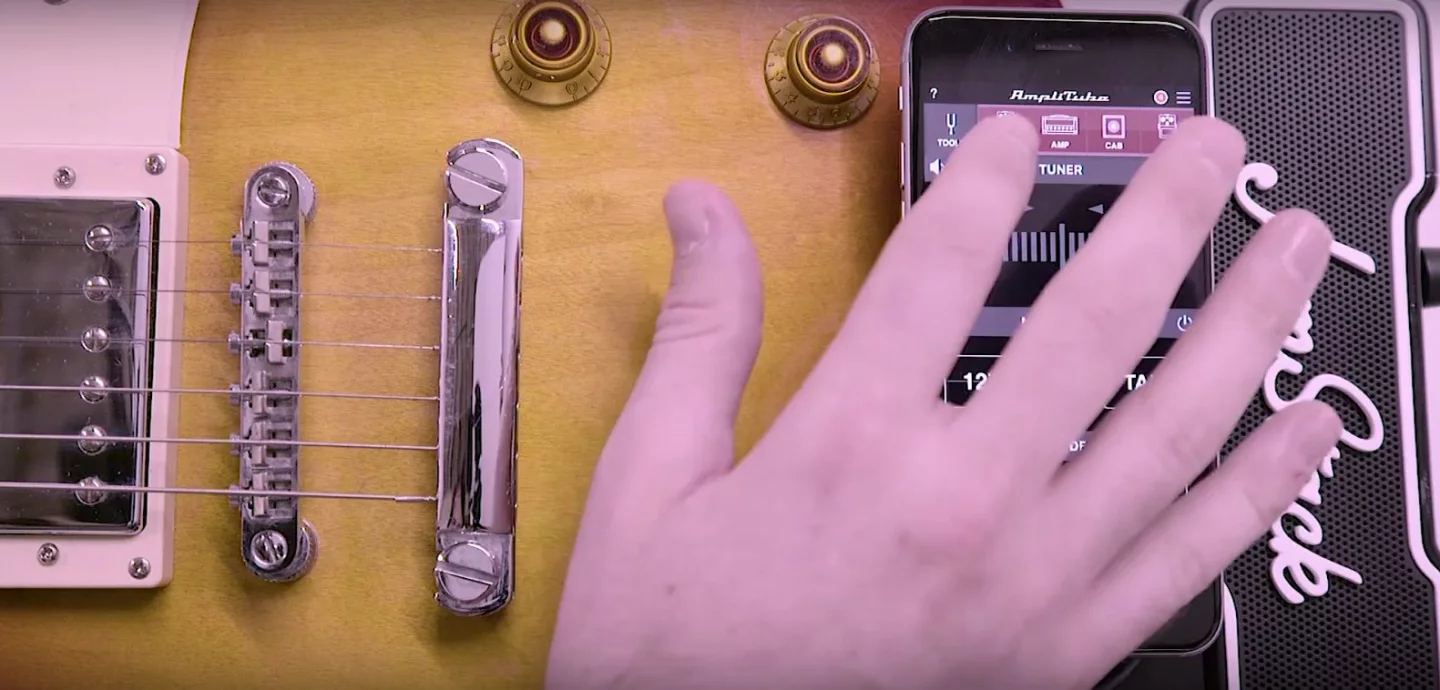 The JamStack allow a player to dial in digitized amp and stomp emulations from apps like AmpliTube, fire up a recording app to capture riff-tastic creations, or jam along to backing tracks running on the smartphone
