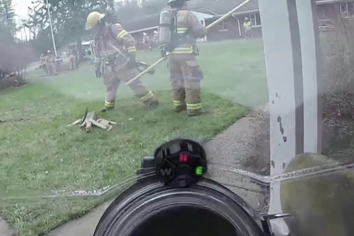 A view through the Northern Star-equipped mask of a firefighter facing north-east