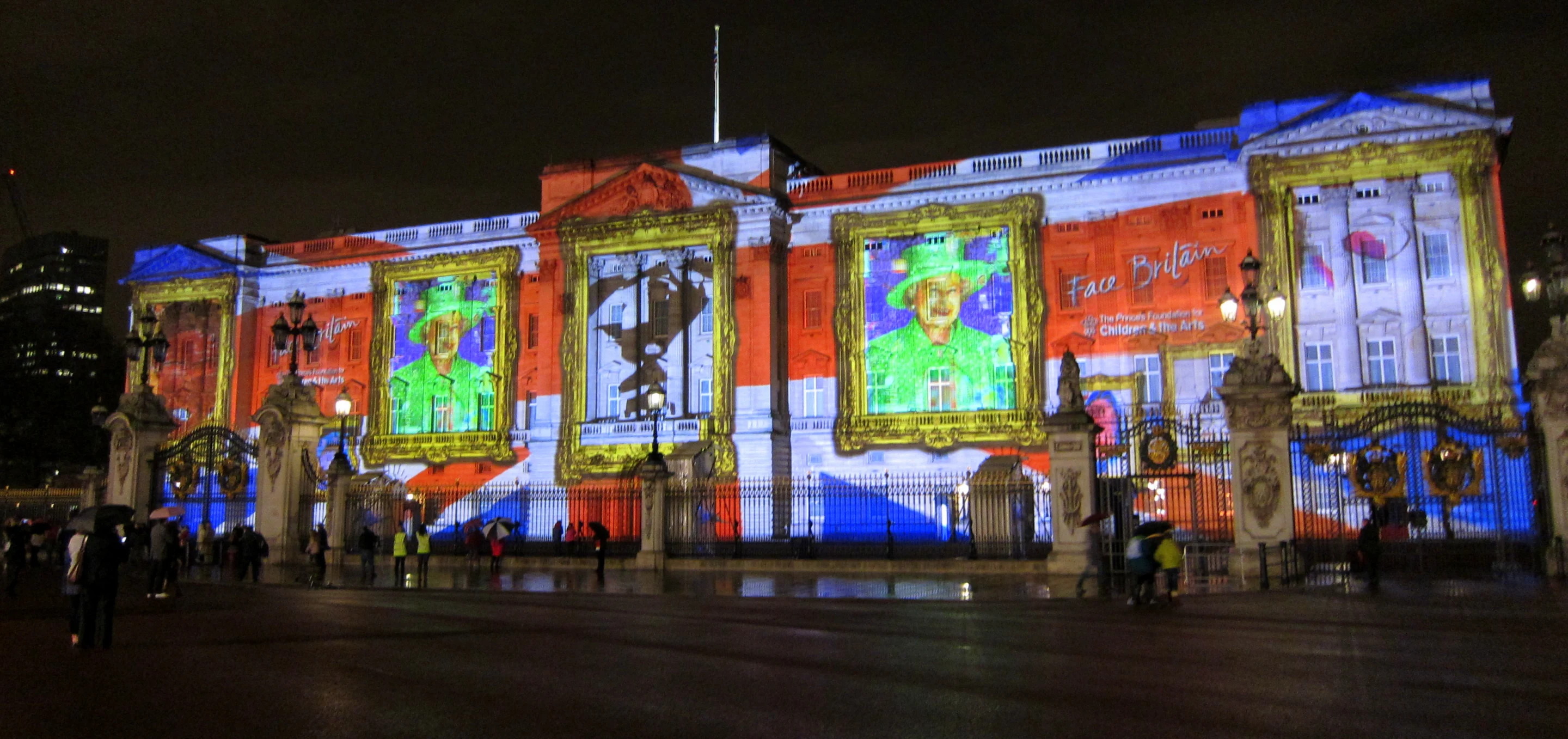 One of 32 record-breaking animated mosaics projected onto Buckingham Palace (Photo: Bex Walton)