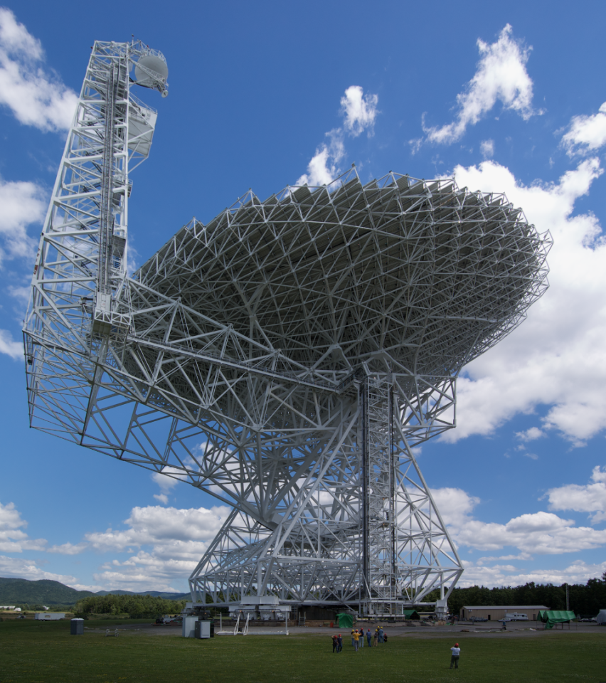 A telescope at the Green Bank observatory