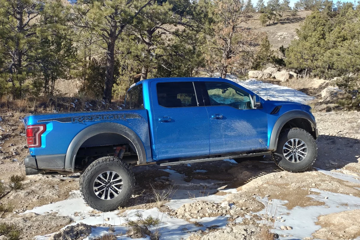 One thing we noticed in our week of off-pavement good times in the 2019 Ford F-150 Raptor was the amazing amount of wheel reach it achieves