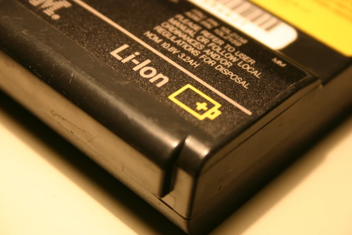 Batteries from old laptops could find new life ... in UrJars (Photo: Shutterstock)