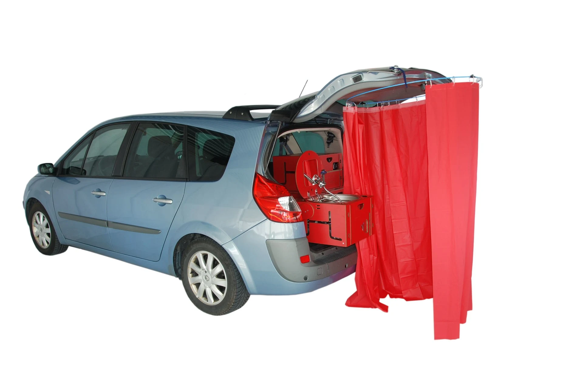 Roombox was designed for smaller vehicles like compacts, station wagons and vans
