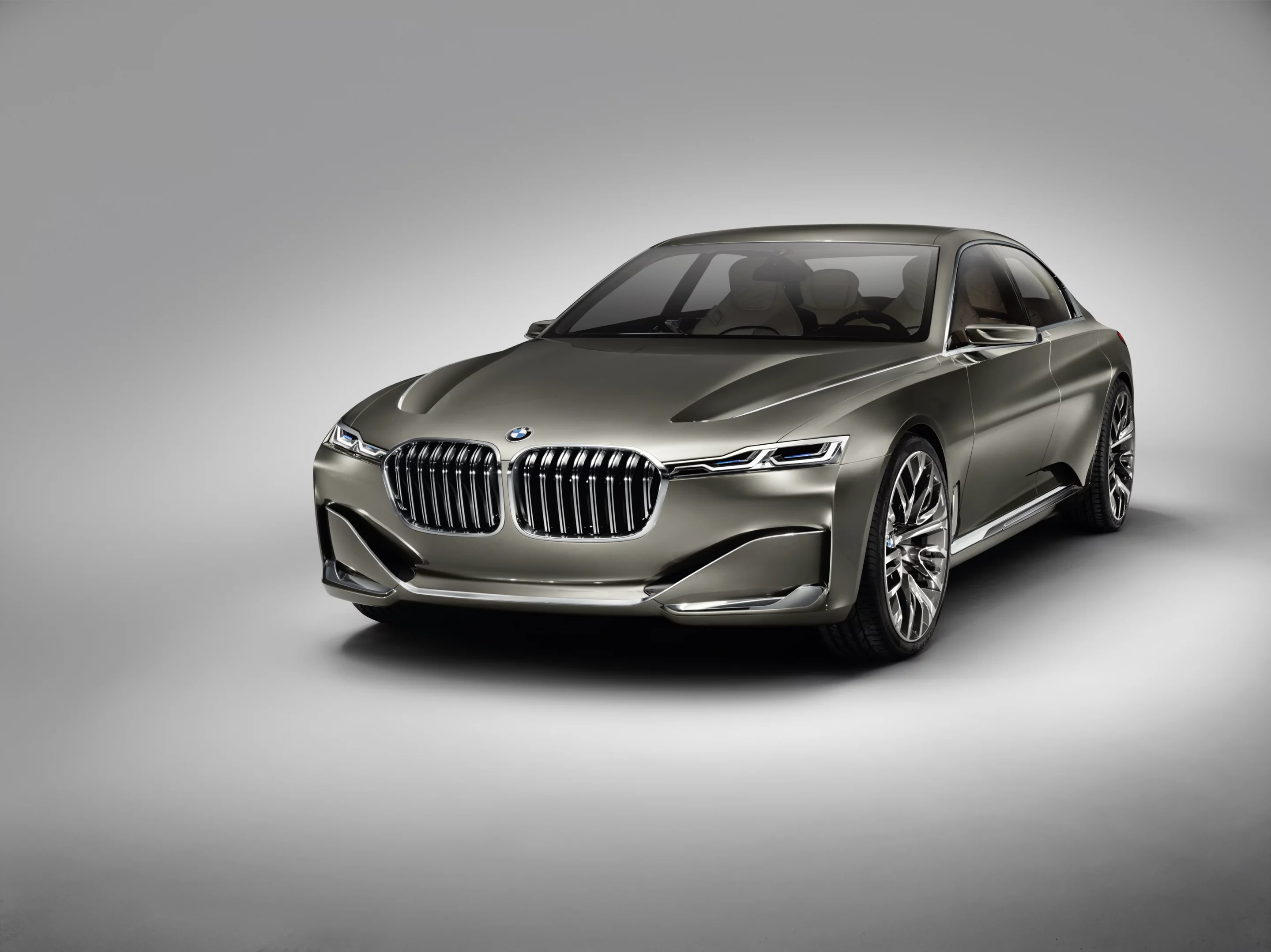 The front-end is defined by a large kidney grille, laser headlamps and aerodynamic treatments