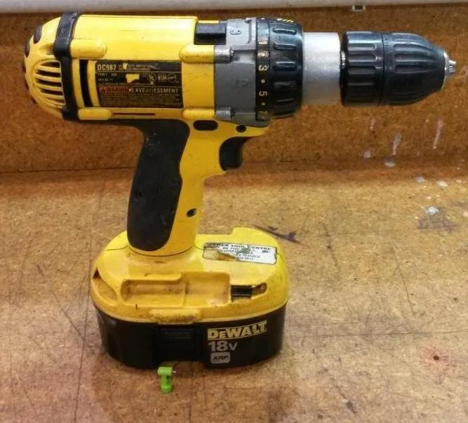Abernethy used his regular-size drill as a reference (Photo: Lance Abernethy)