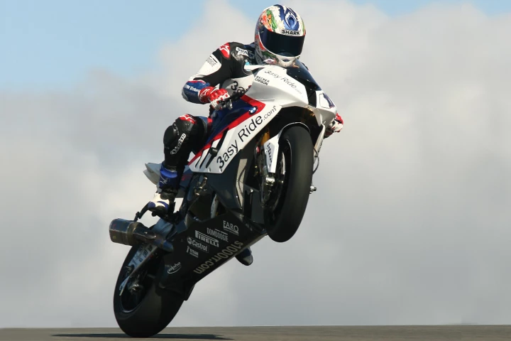 Corser appears to be approaching his best again now that the BMW is getting sorted Photo by Gold&Goose/Alex Photo/Kel Edge/View Point"