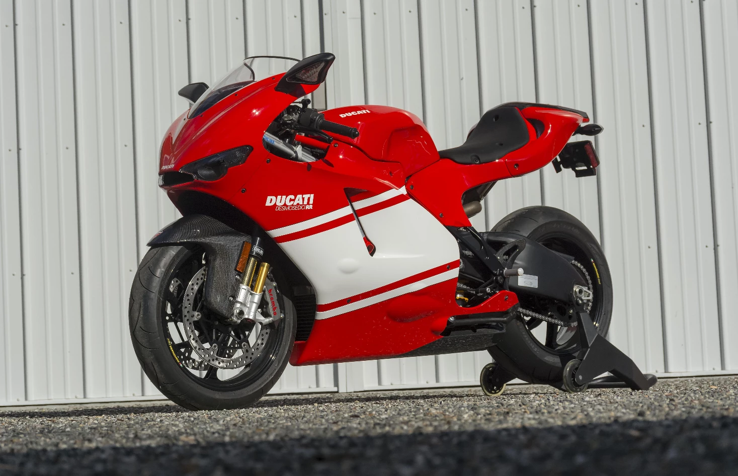 Ducati's Desmosedici road bike represents Ducati's sole MotoGP world title which Casey Stoner won in 2007, and with the first customer deliveries beginning in January 2008, everyone was happy. Despite scarcity and a fabulous pedigree, I believe the bike is still selling for well below it's potential, perhaps because many of the people who invested in the 1500 units which were produced have been sending them to auction just a tad too early. The bike going to auction in Vegas is a total "time warp" as-new machine with just 55 miles on the clock yet it's estimated to sell for between just $45,000 and $55,000. In the United States, where just 300 were allocated, the retail price in 2007 was $72,000. An auction block superstar in waiting at a bargain basement price.