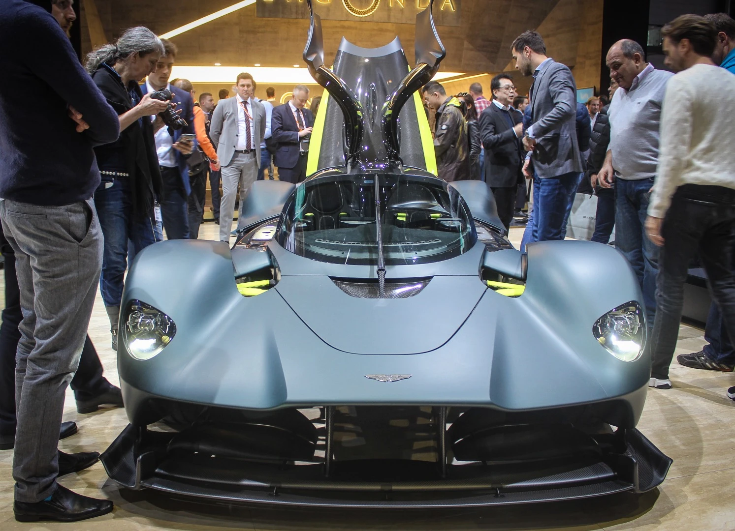 Aston Martin shows the 1,160-hp Valkyrie hypercar