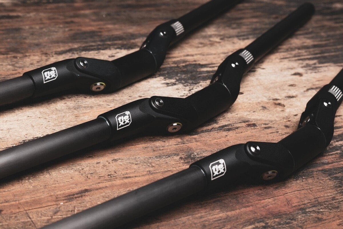 Shockabsorbing Flexx handlebar features pivoting sides