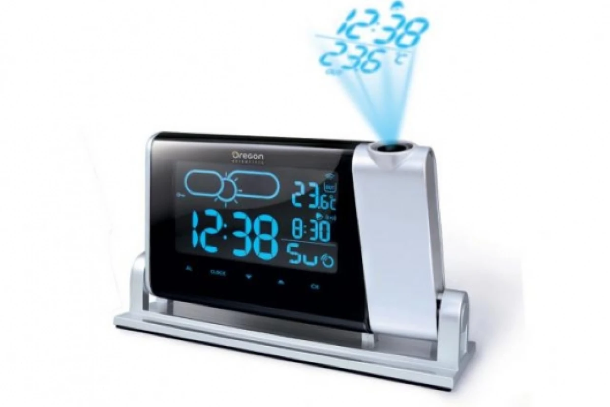 Projection Clock with Color Weather Forecast
