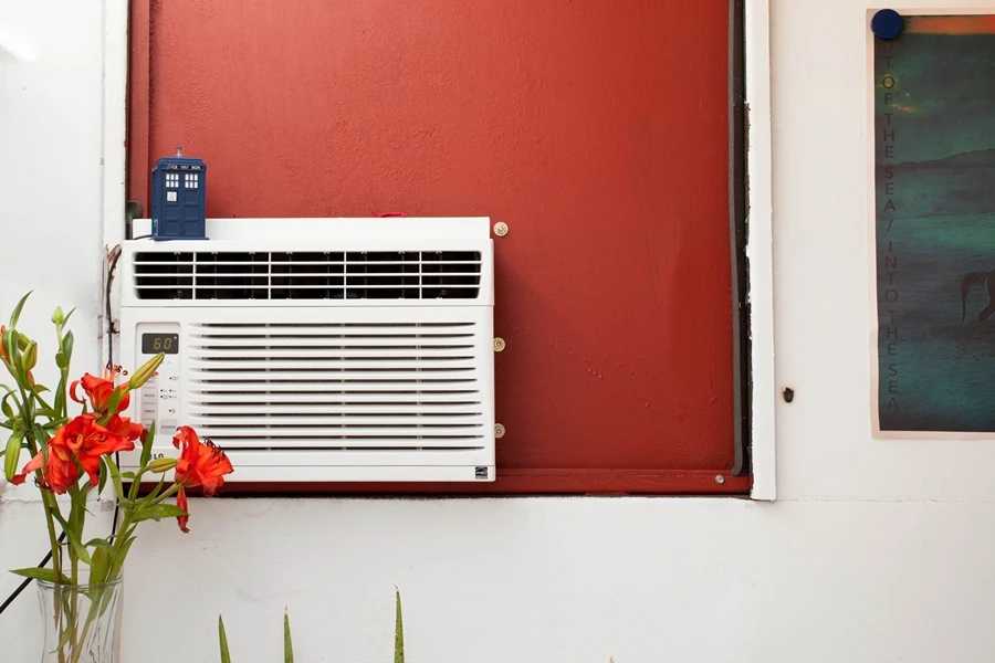 Air conditioning has been installed in the dumpster (Photo: Sarah Natsumi Moore)