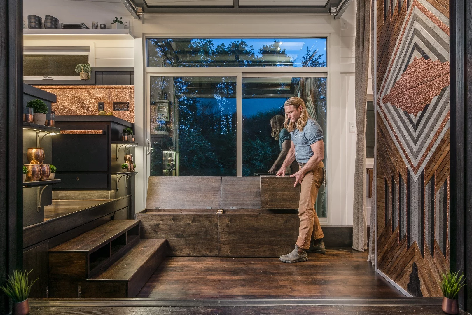 Removing the Escher's dining table and seating