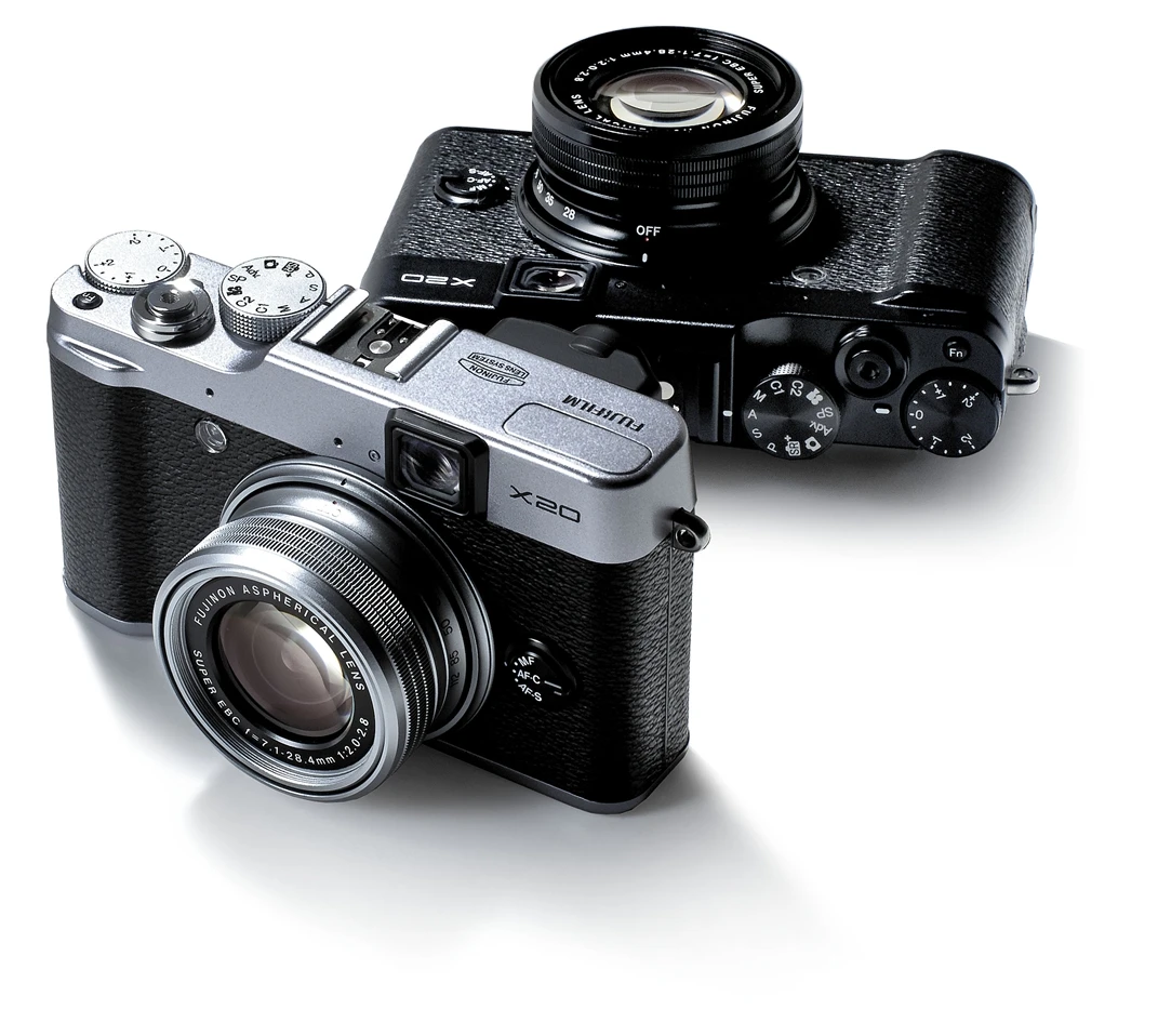 The X20's separate Multiple Exposure mode allows users to combine two different compositions into one photo
