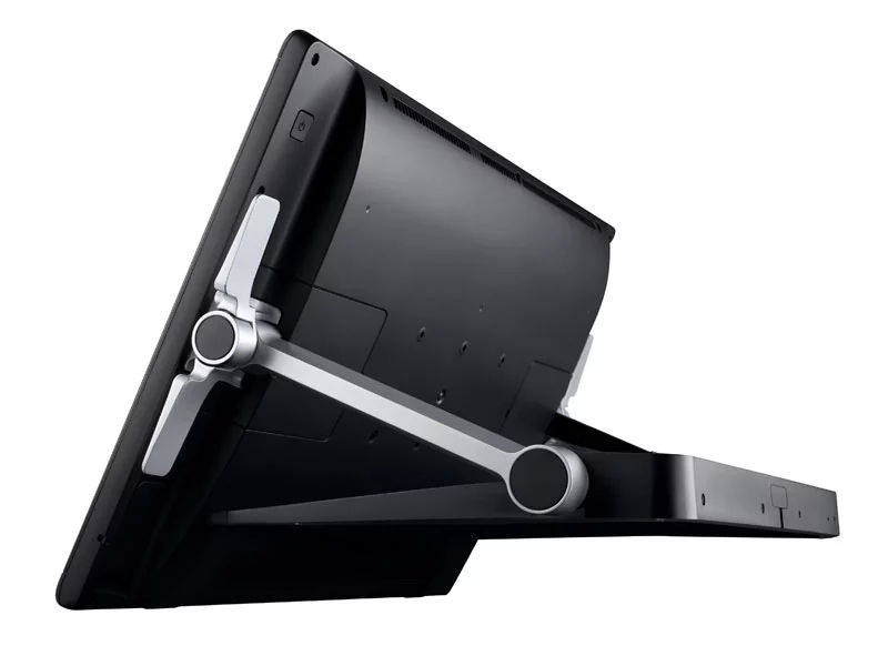 The counter-weighted stand of the Wacom Cintiq 24HD means it can be adjusted to bring the display surface over the edge of the desk