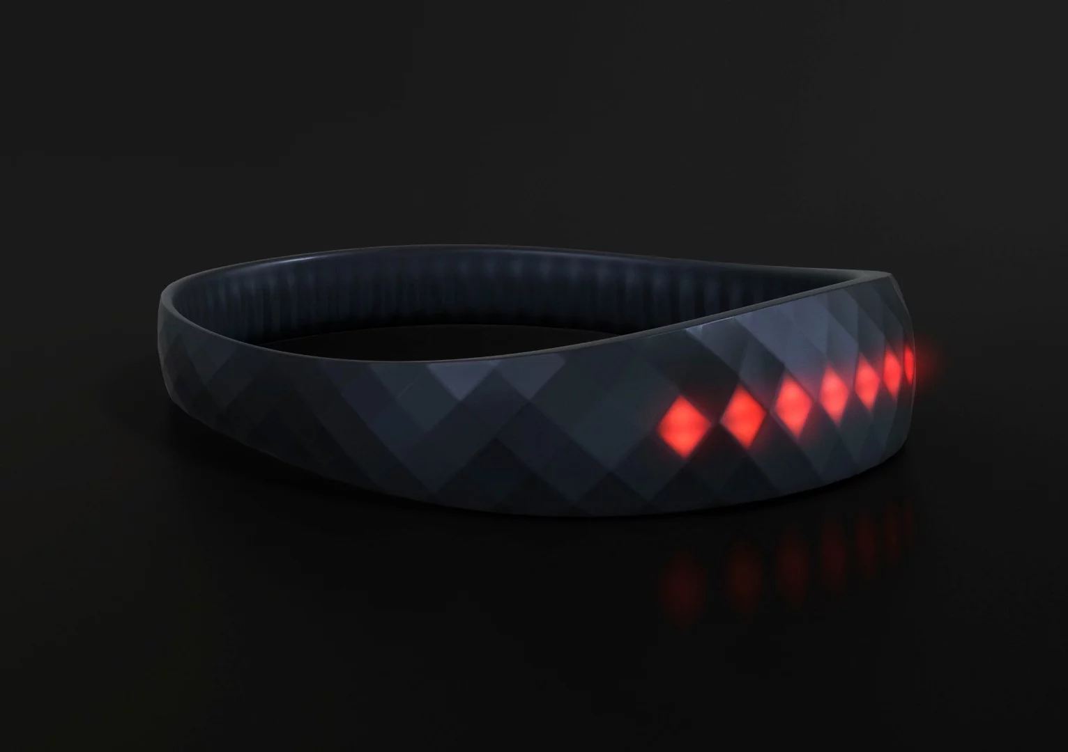 LED lights flash yellow, orange or red to indicate the severity of the knock