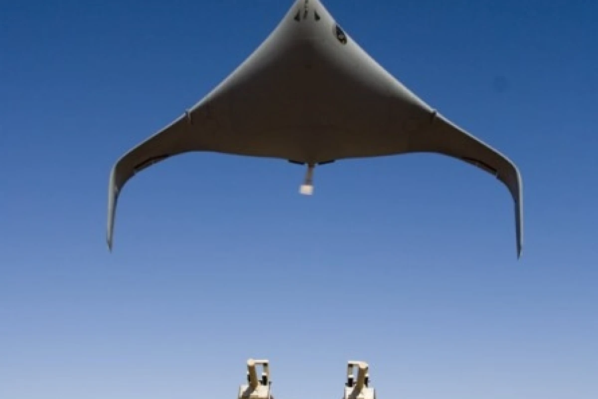 The KillerBee has a payload capacity of 5,800 cubic inches, a payload weight of 30 pounds, a flight range of 100 miles, and 15 hours endurance.