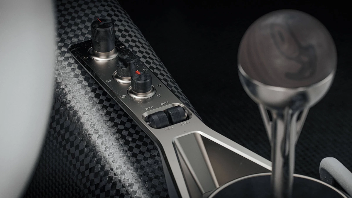Those knobs are just begging to be fiddled with