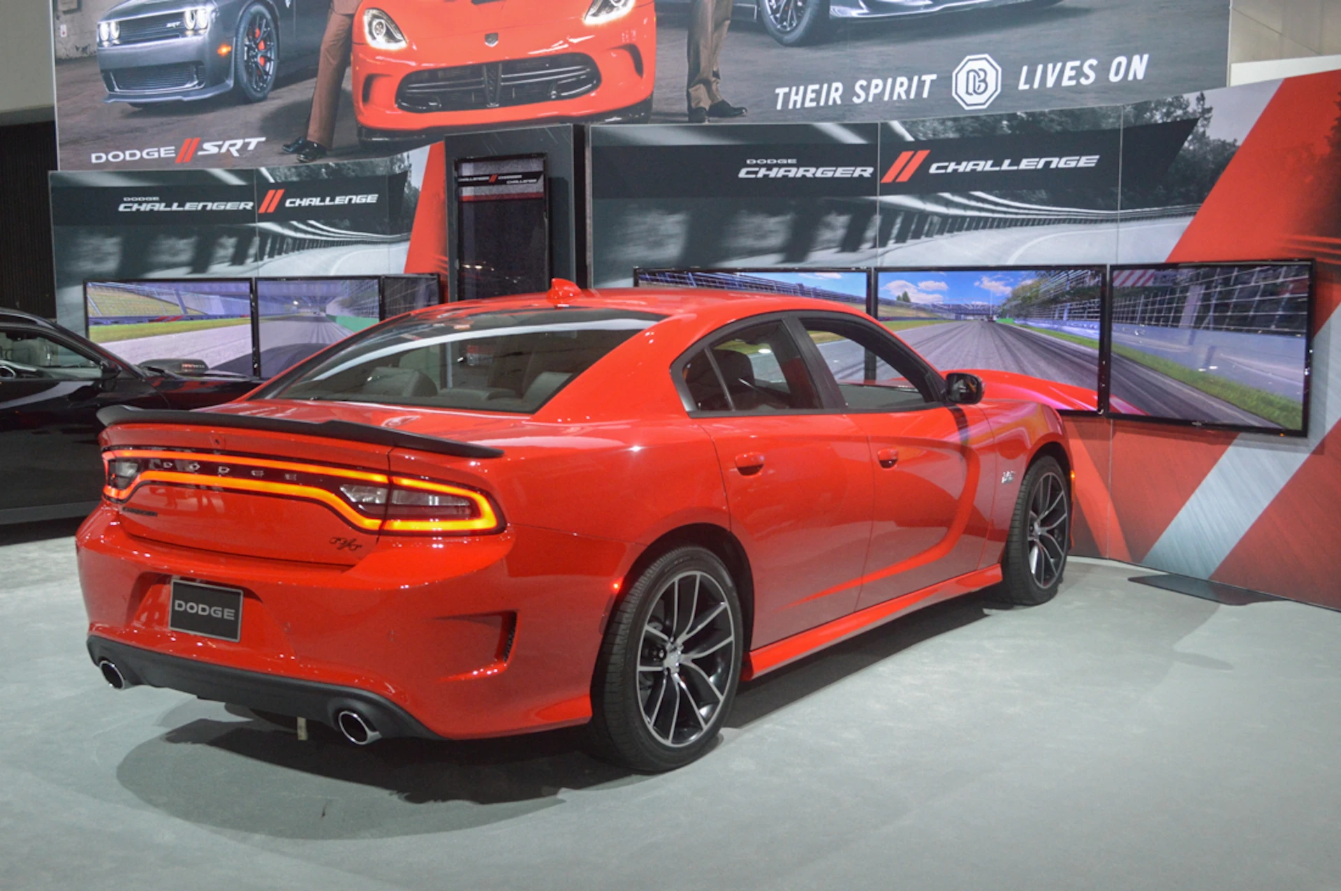 The Dodge Charger and Challenger race virtually (Photo: C.C. Weiss/Gizmag)