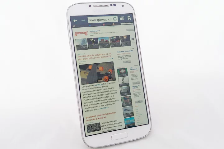 Gizmag reviews the Samsung Galaxy S4