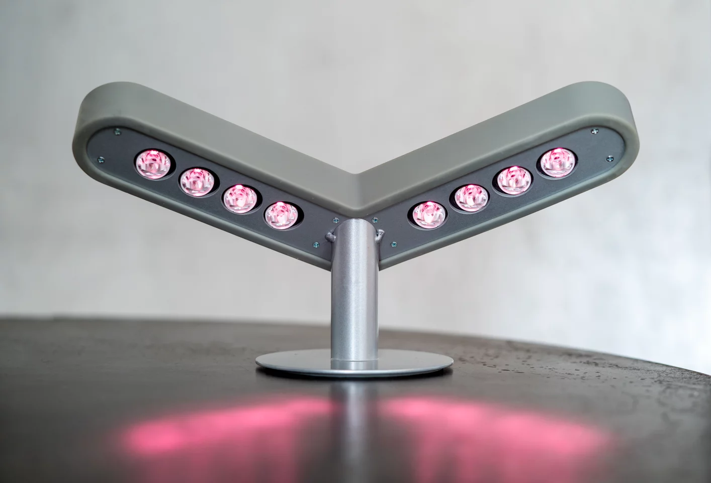 "The infrared heat is not too strong to become a risk, because it is sent from 8 LEDs distributed in the width of the hand heater," said Søren Abildgaard on the Varme hand heater's safety