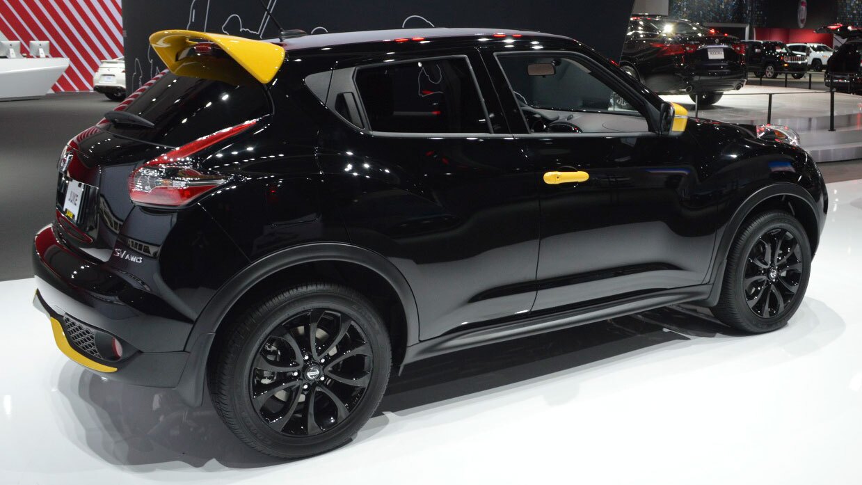 The Stinger Edition packages will be offered in Nissan dealers in January 2016 at a US$990 premium over the base 2016 Juke SV price