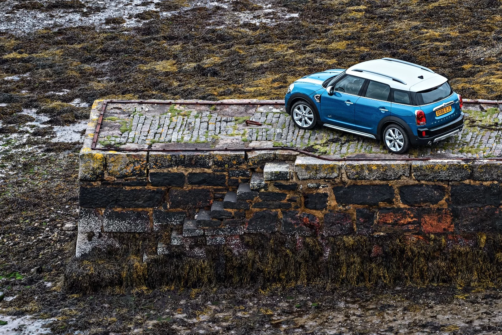 The Mini Countryman is designed to work on and off road