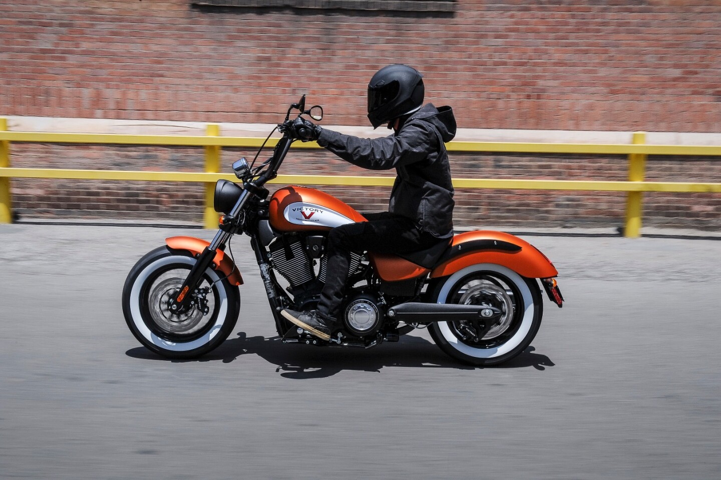 The 2017 Victory Highball in ape hanger action