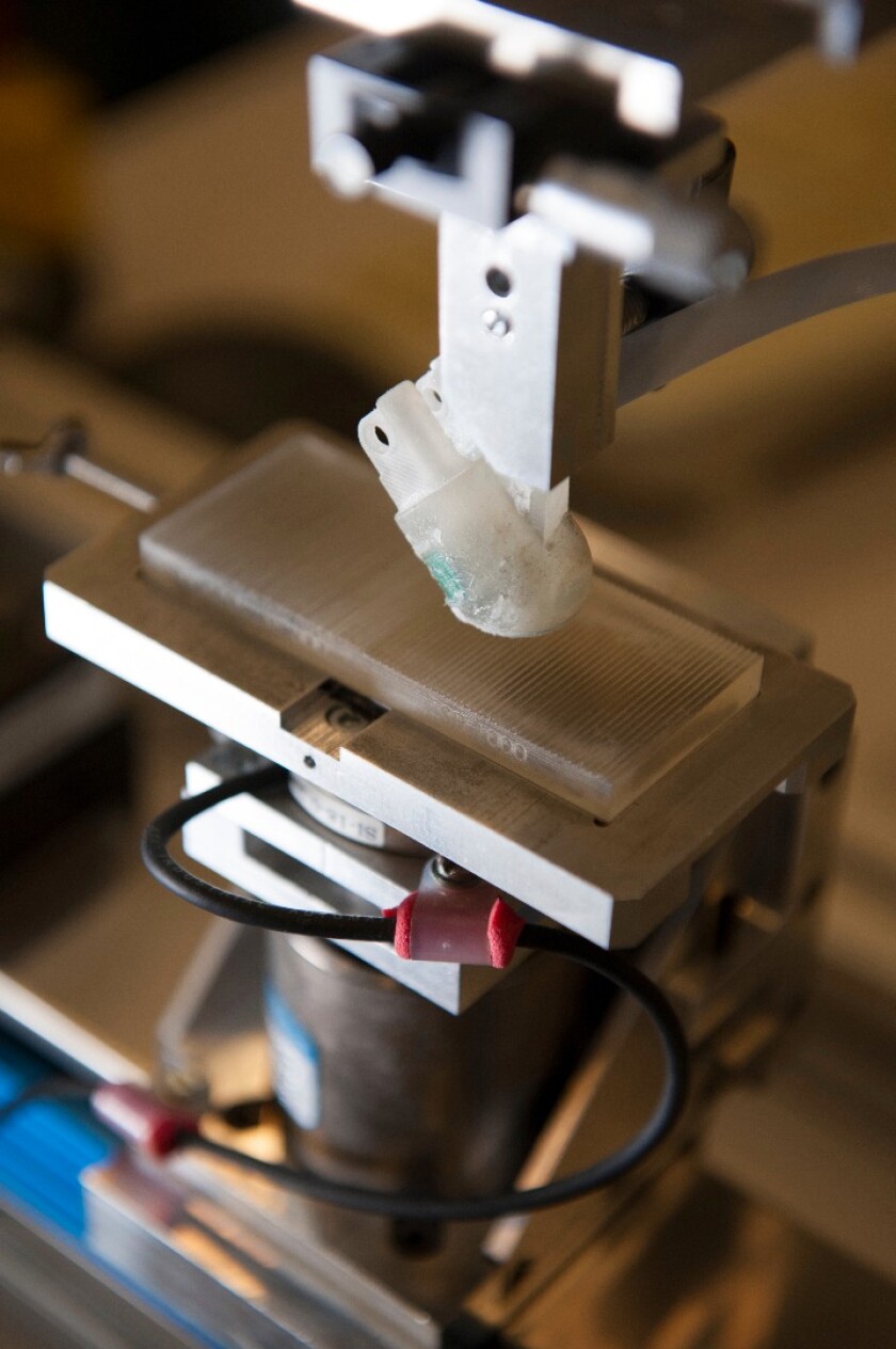 The bionic fingertip testing rig