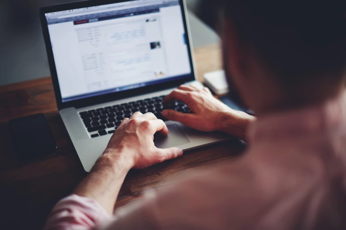 As Apple's desktop market share has increased, cybercriminals have taken notice, and Macs are now getting hit with nearly twice the malware attacks that PCs are – just in less harmful categories