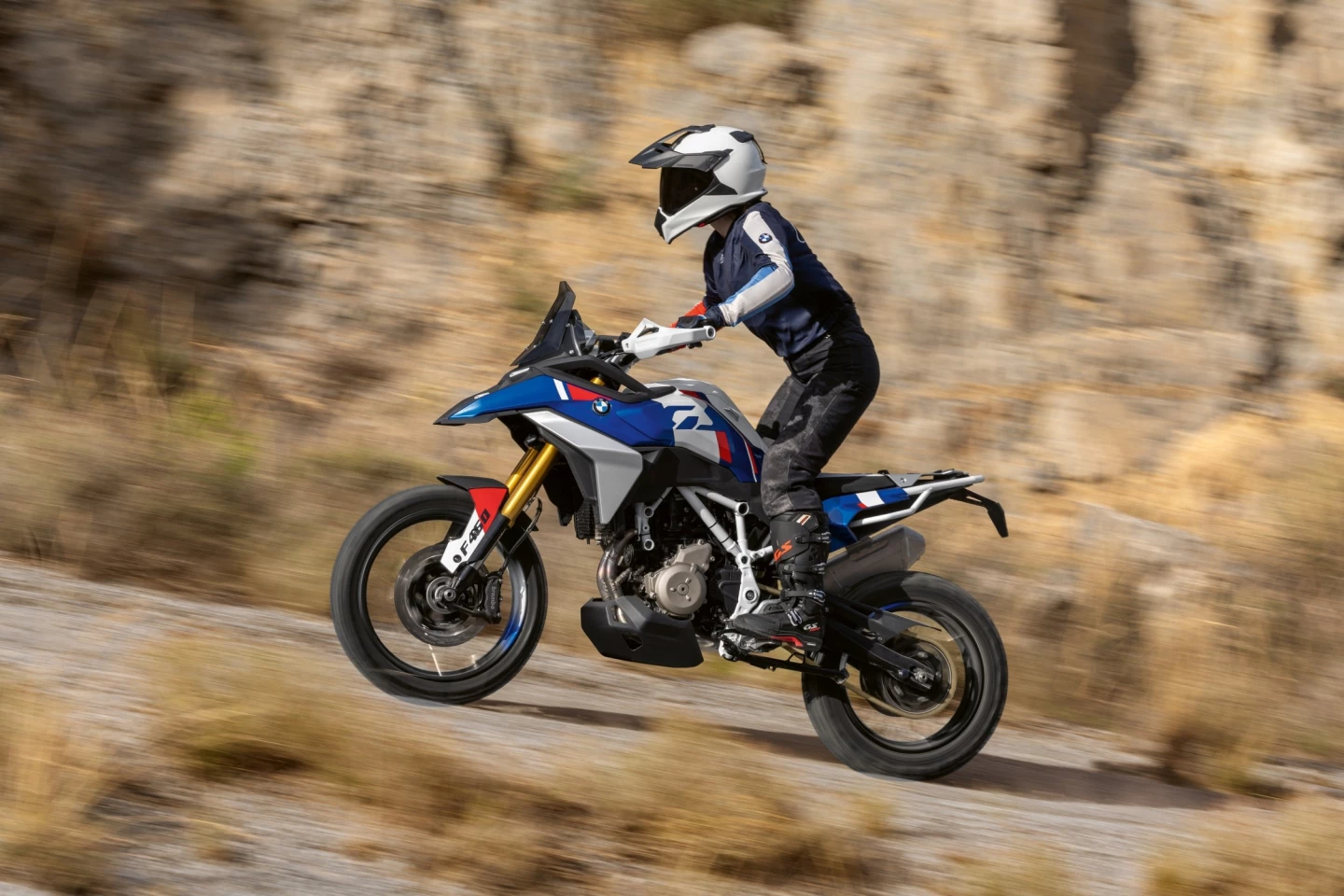 The bike weighs close to 175 kg