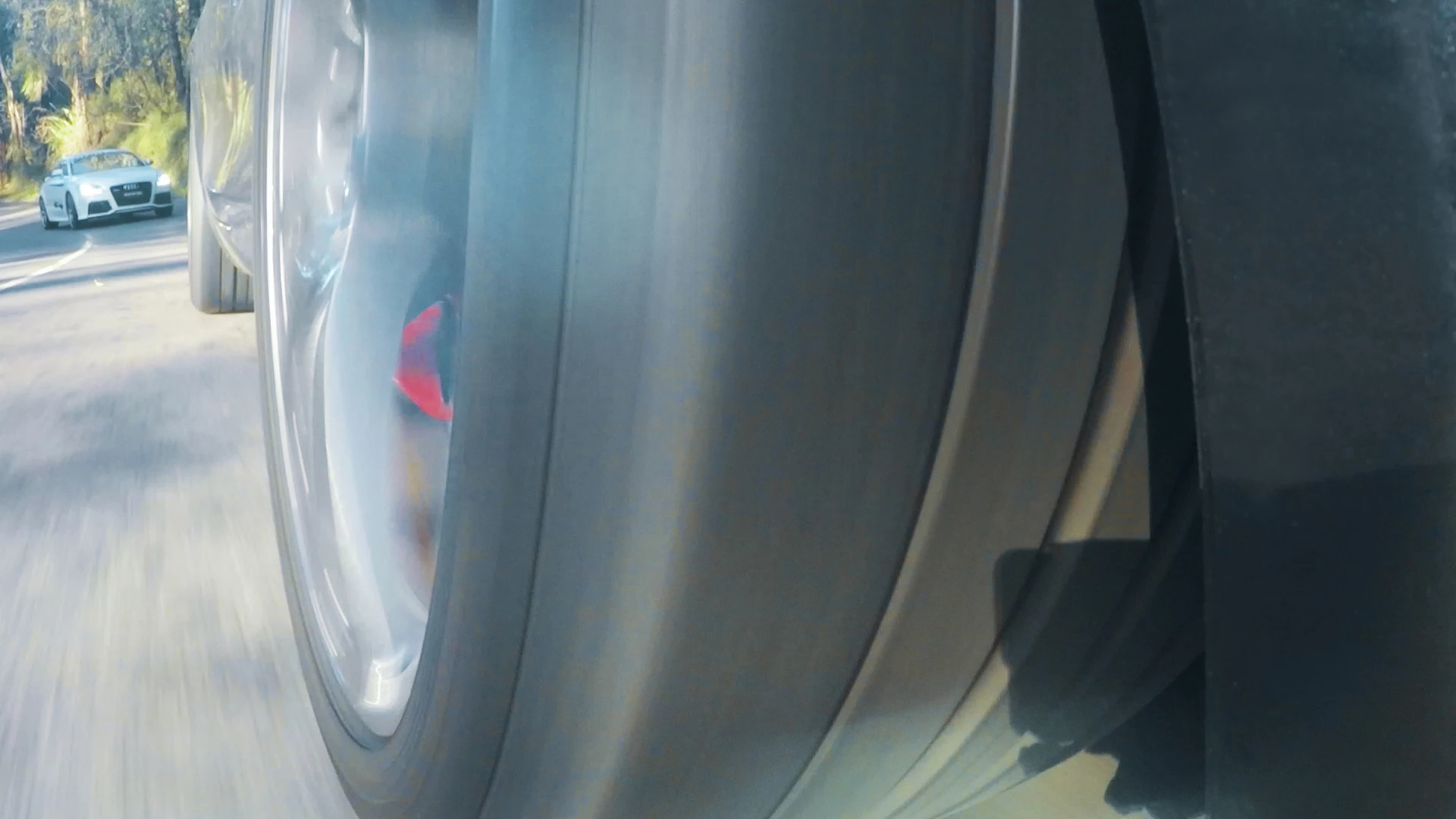 By electronically adjusting camber, toe and caster, the Doftek active wheel alignment system (AWAS) system is claimed to improve handling performance by at least 15% while reducing rolling resistance by 10% and tire wear by 10%