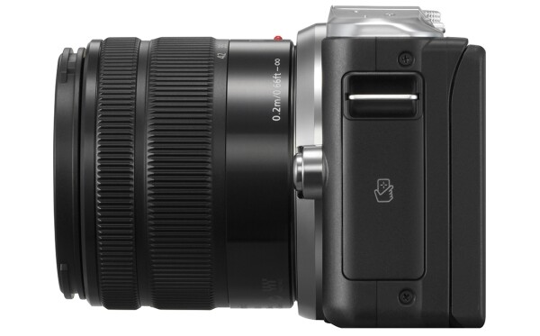 Touching a smartphone/tablet to the NFC point on the Panasonic LUMIX DMC-GF6 can pair devices