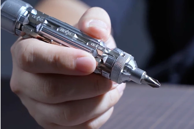 The S1 Boost in normal-screwdriver mode