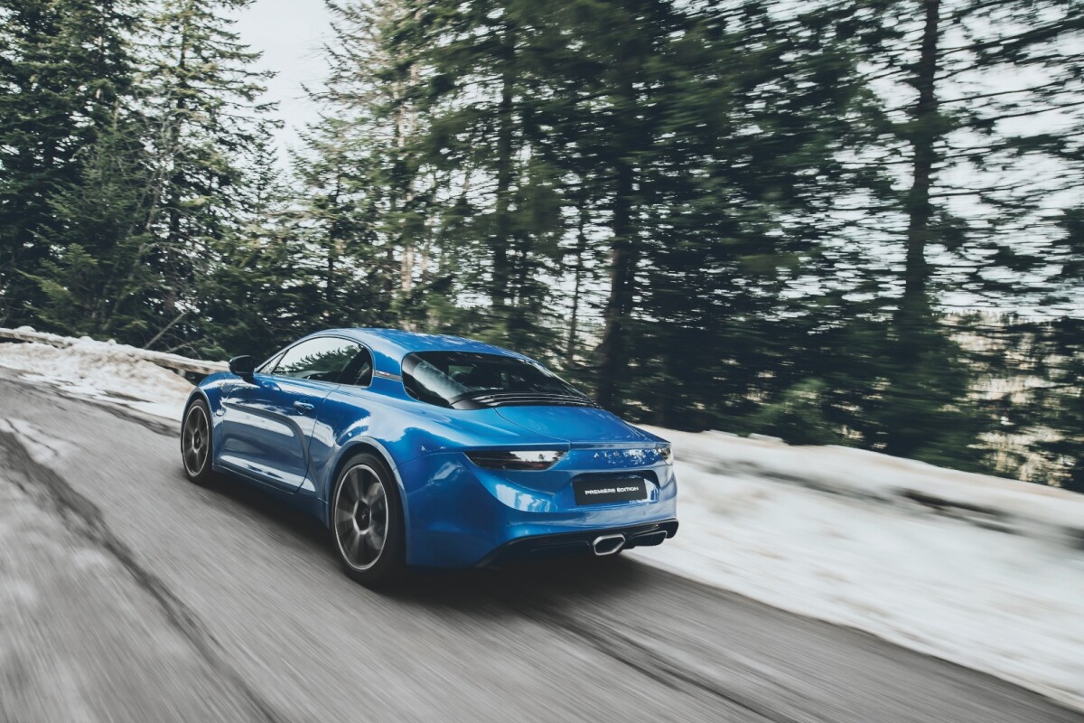 The A110 is set up to have as much weight in the middle of the chassis as possible
