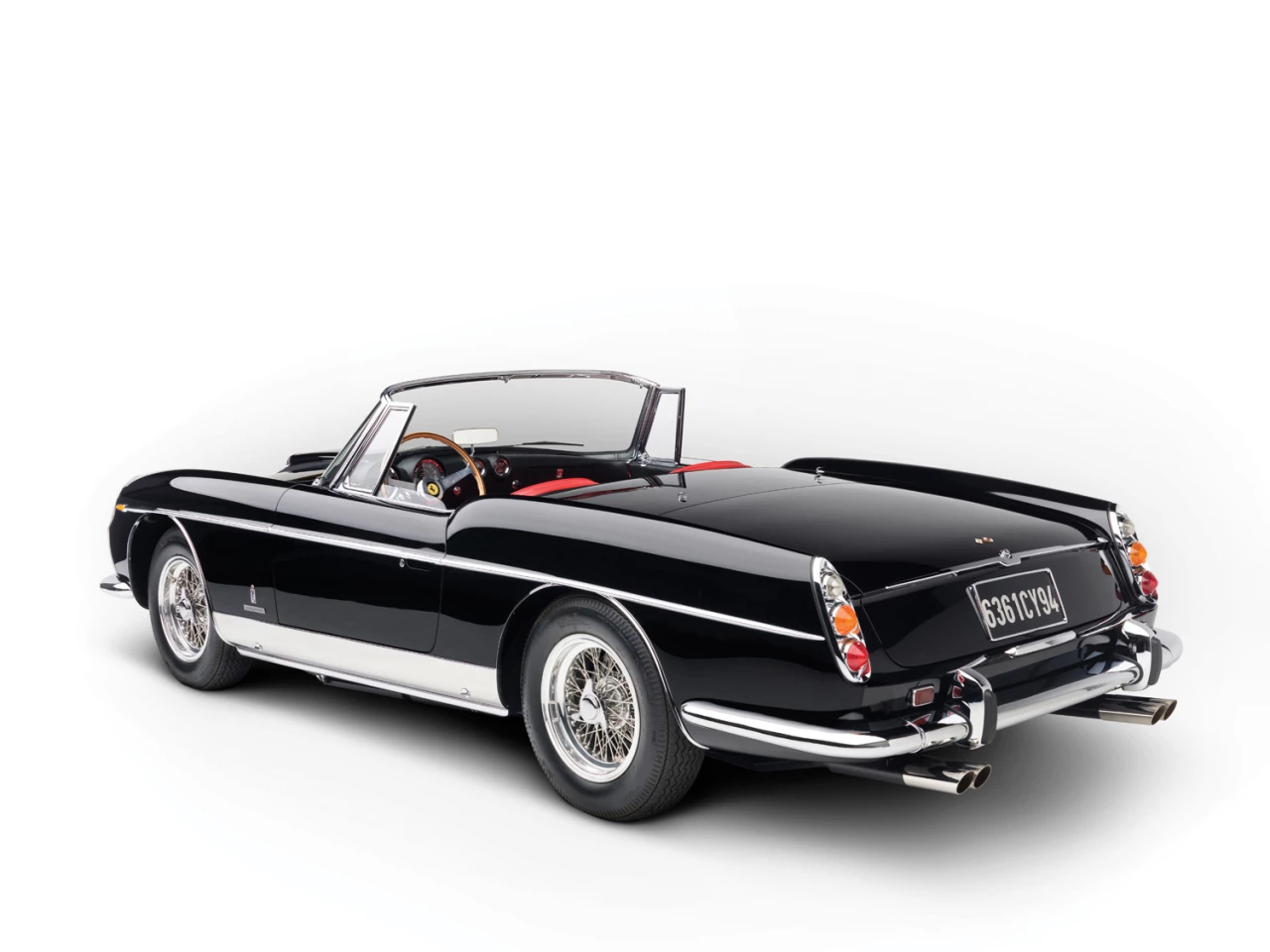 This Ferrari 400 Superamerica Cabriolet produced a factory indicated 340 bhp from a 3,967 cc single overhead camshaft V12 engine with triple dual-throat Webers Photo: Ron Kimball/Kimball Stock ©2009 Courtesy of RM Auctions