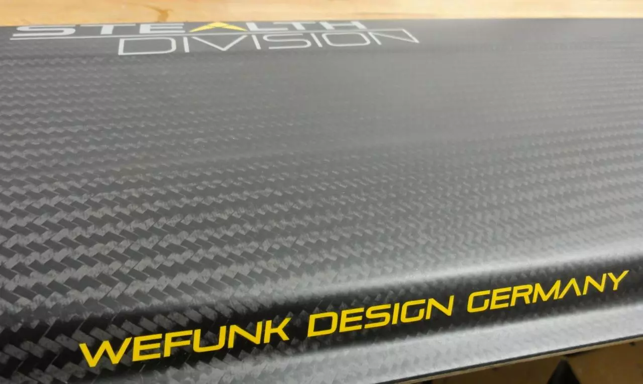 The Mach1's deck is made from seven layers of Formula One grade carbon fiber with an Airex and Ash core