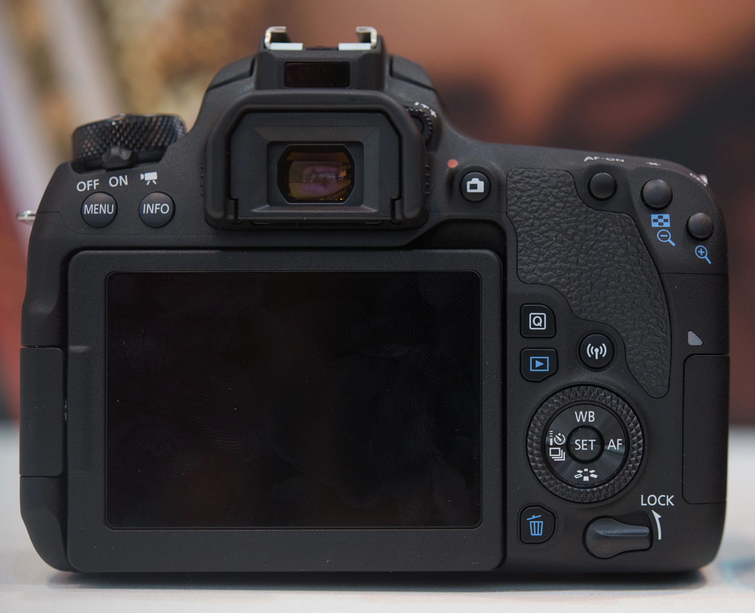 On the rear of the Canon EOS 77D there's a control wheel for quickly changing settings