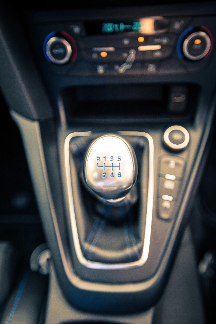 Six speeds and a clutch pedal are all you'll need in the Focus RS