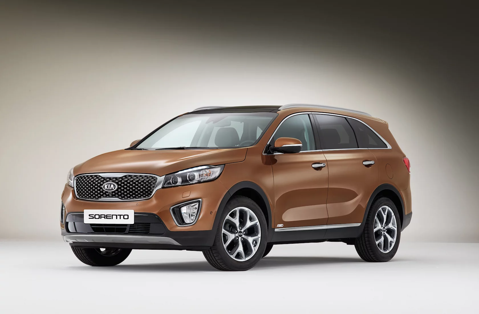 The new Kia Sorento will get a full European reveal at the Paris Motor Show in October