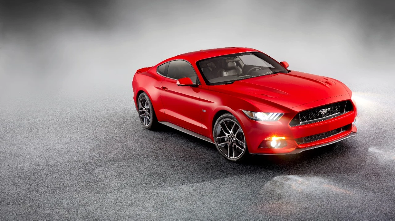 The Mustang GT's fog lights move out of the grille, down to the corners