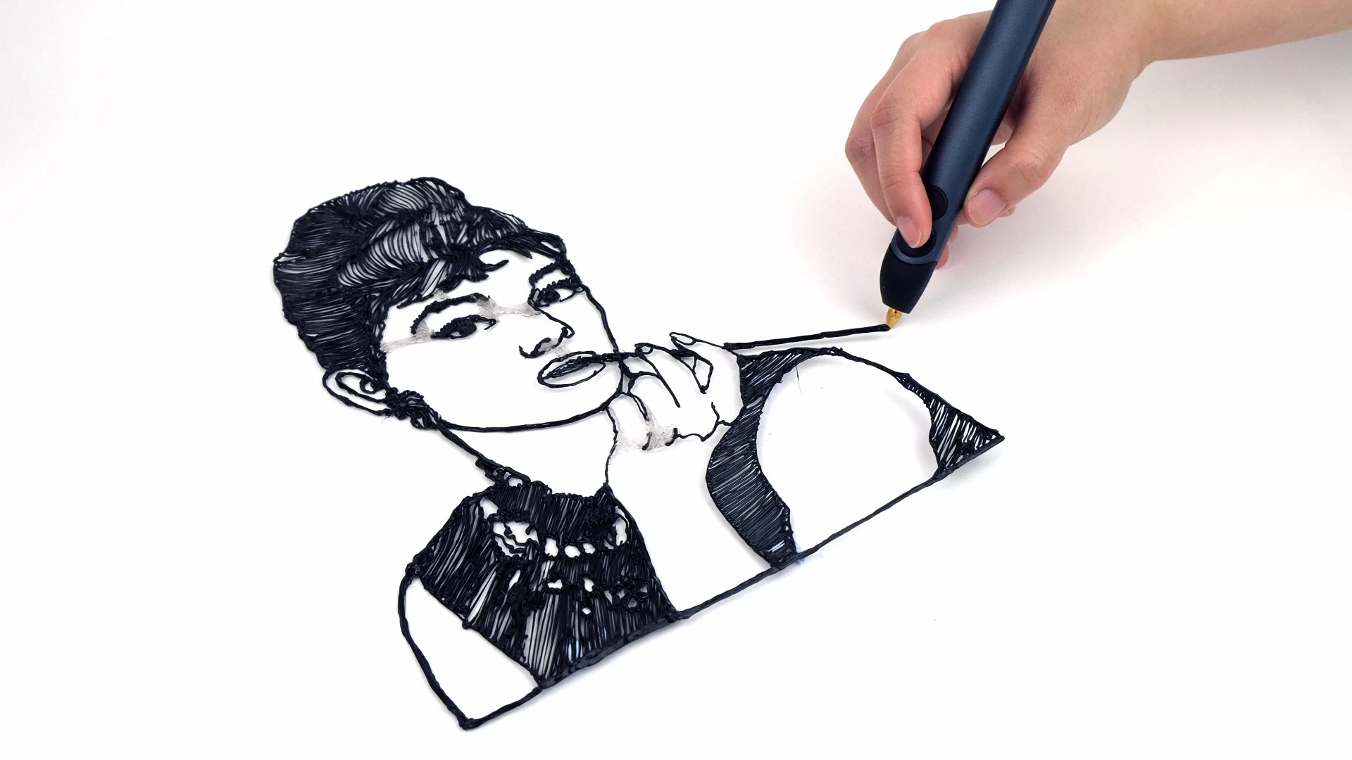 There's a refined drive system inside, which the company says will allow for a smoother, more reliable experience when using the pen