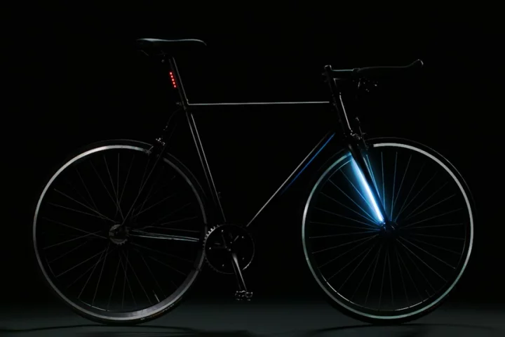 The Lyra has 100 LEDs integrated into its forks