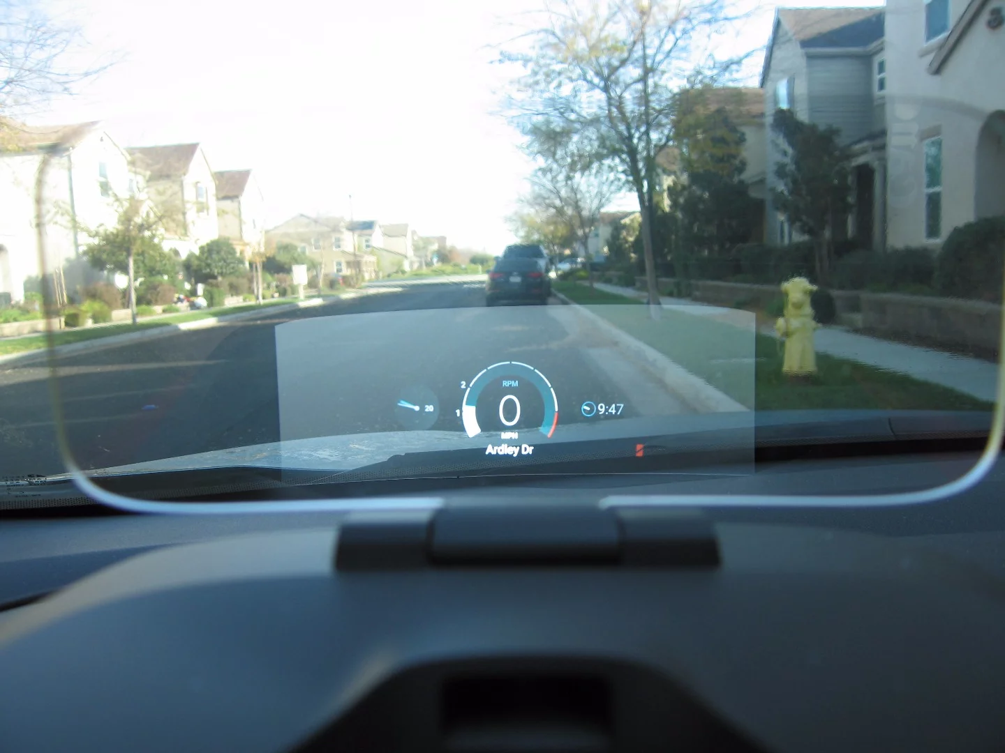 The Navdy head up display connects via Bluetooth to your iPhone or Android smartphone