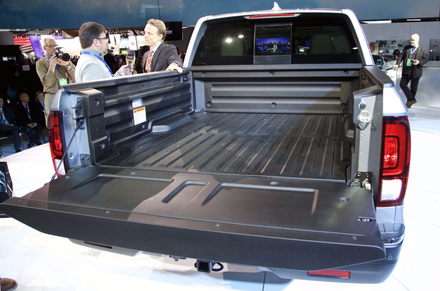 The new Ridgeline will be the only midsize truck with a full four feet between each wheel well, allowing plywood, drywall, or pallets to be loaded flat on the bed floor