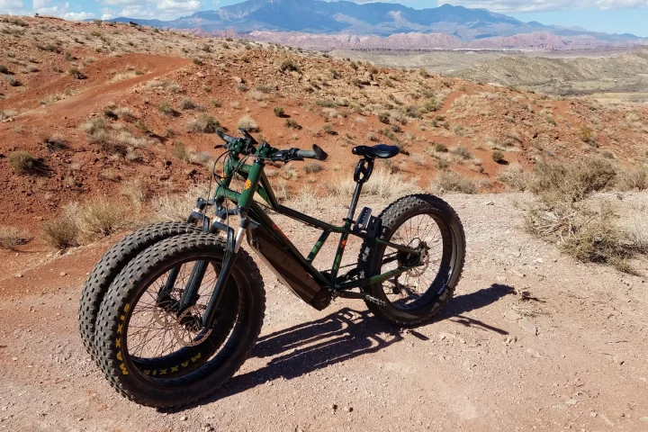 The Rungu Electric Juggernaut MDV can be used in both throttle and pedal-assist modes
