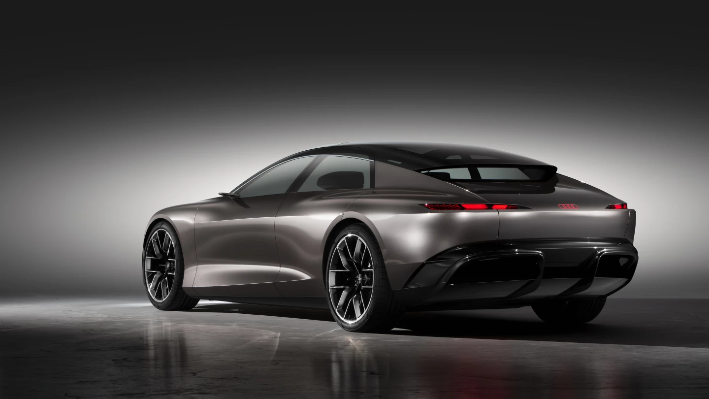 The Grandsphere has a similar rear style to the Skysphere but a more conventional set of tail lamps