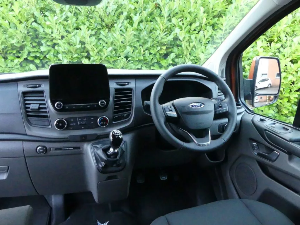 The Misano 2 PHEV includes a standard 8-in infotainment touchscreen